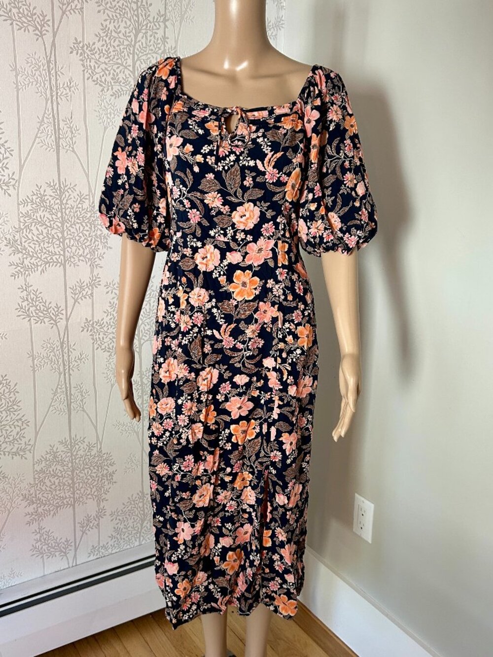 Old Navy Dress Size M